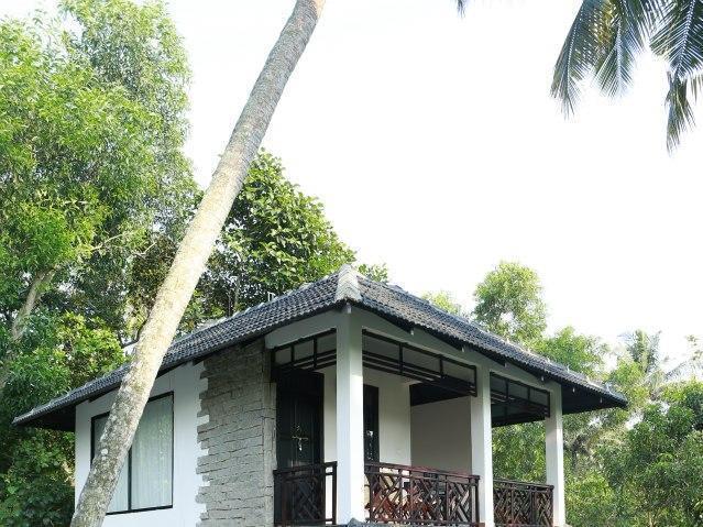 Mayas Beach House Mararikulam Bagian luar foto