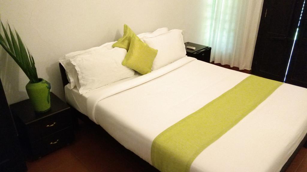 Mayas Beach House Mararikulam Bagian luar foto