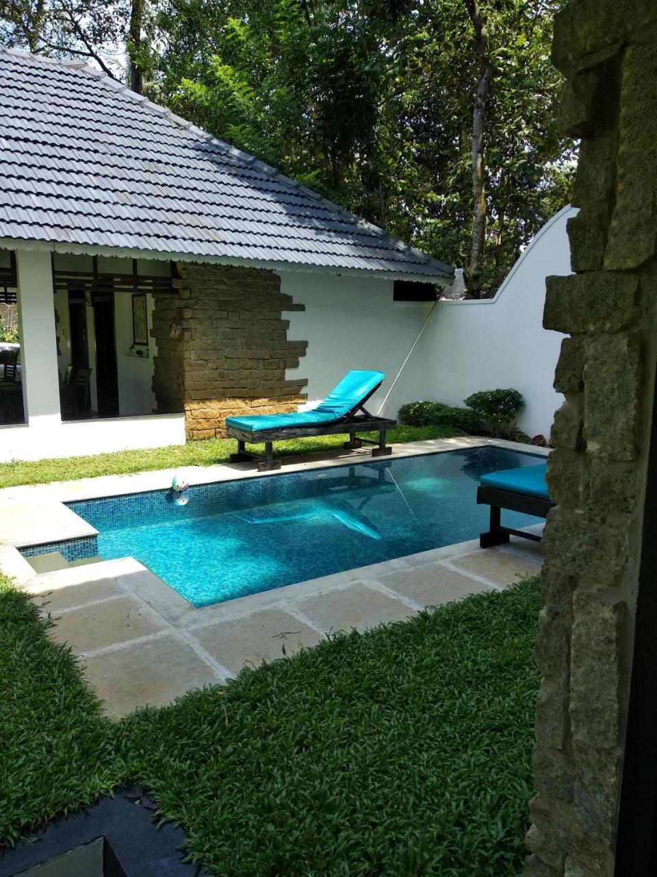 Mayas Beach House Mararikulam Bagian luar foto